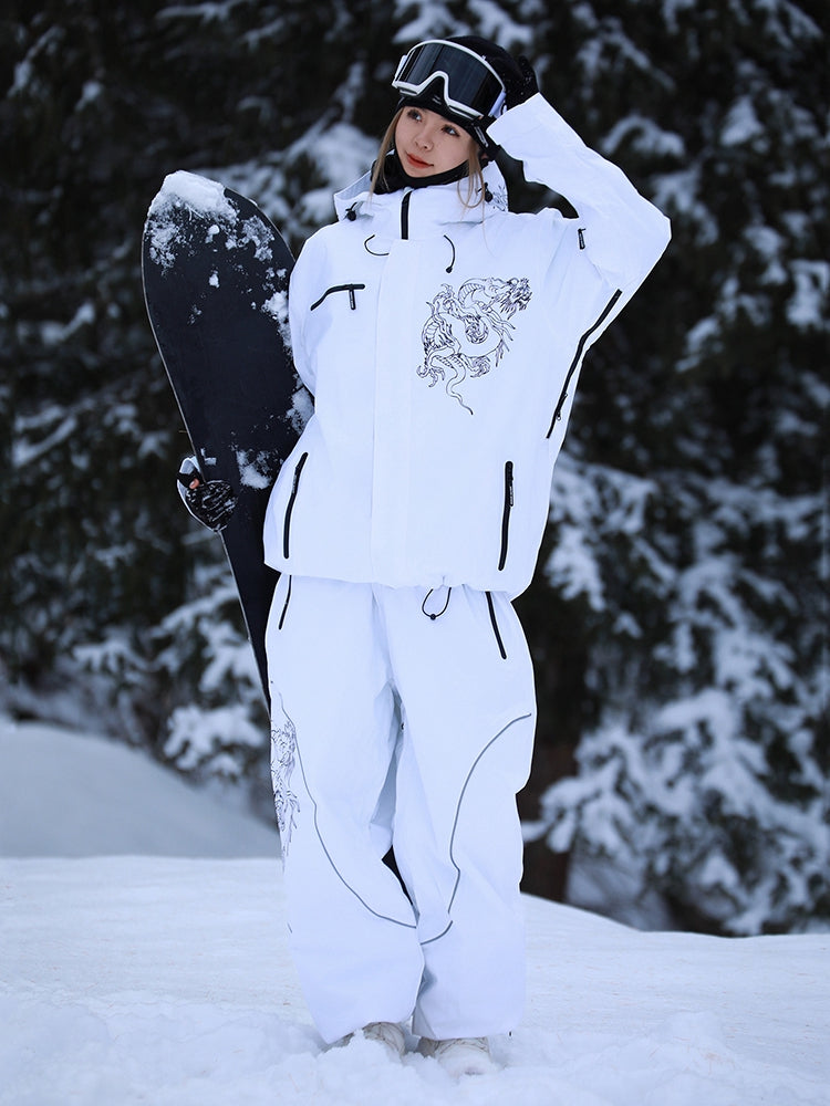 Back view of the white snowboard suit worn on a snowboard