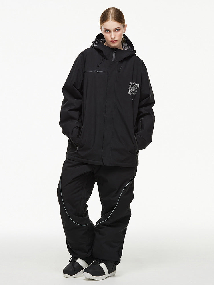 Black baggy ski suit set on model