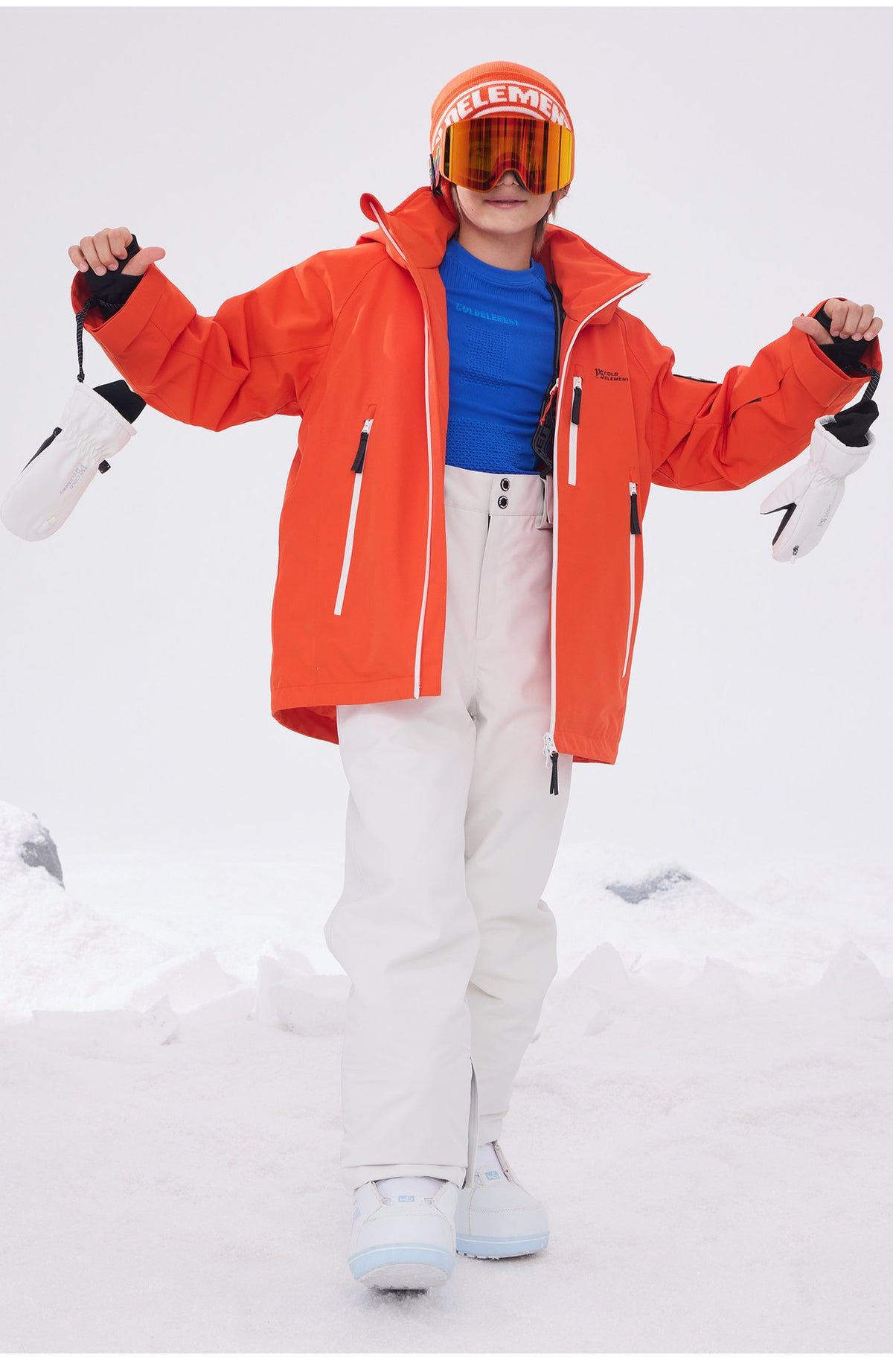 Child in the Kids' 3L shell ski jacket on the mountain
